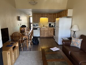 Interior - Best Value in the Vail Village! Parking included. (Vail)