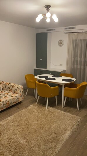 Interior - Grant Apartment (Arad)