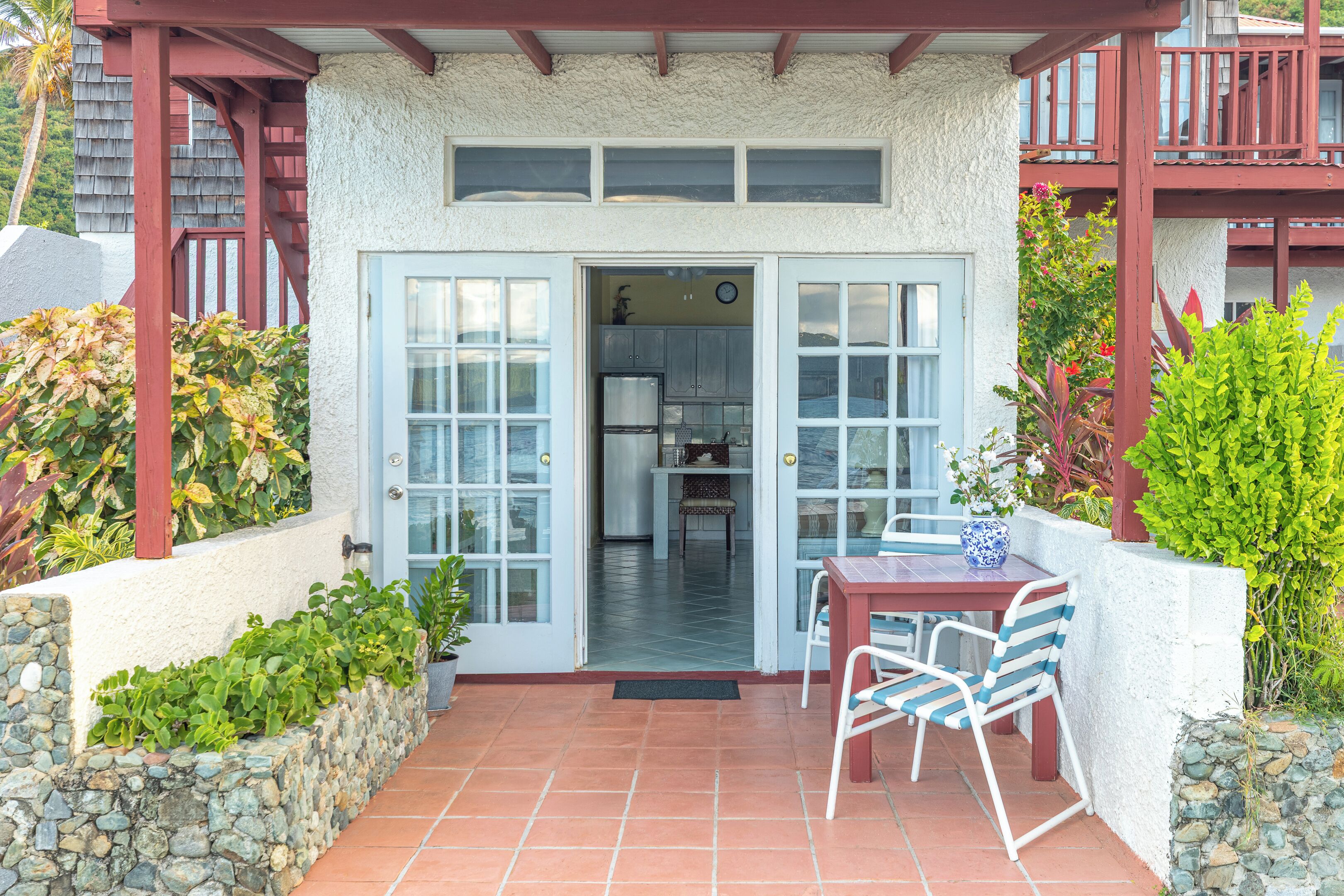 屋外ダイニングエリア