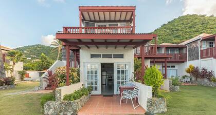 Oceanfront 1-Bedroom Premium Corner Villa