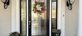 Stunning Lake Chalet close to Margaritaville & Aqualand