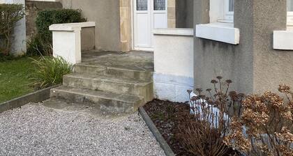 Wimereusian villa 100 m from the beach. Linen, garage and cleaning included