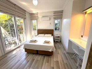 6 Schlafzimmer, Bügeleisen/Bügelbrett, kostenloses WLAN, Bettwäsche