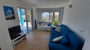 TV, ping pong, books, printers