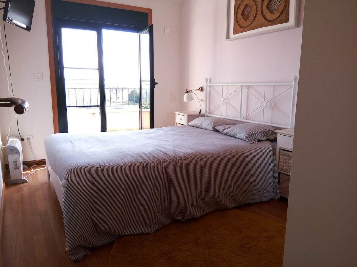 penthouse in Costa Reinante Spa 5 minutes from the Beach of the Cathedrals