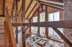 スマートテレビ、暖炉