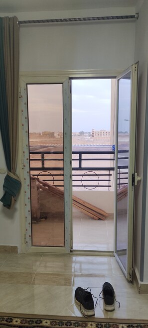 Interior - Warm apartment, Spacious living room with cozy dining area,3 beautiful bedrooms. (Dahab)