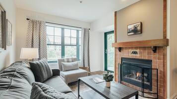 Smart TV, fireplace, foosball