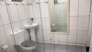 تجهيزات دش، مجففات شعر، مناشف