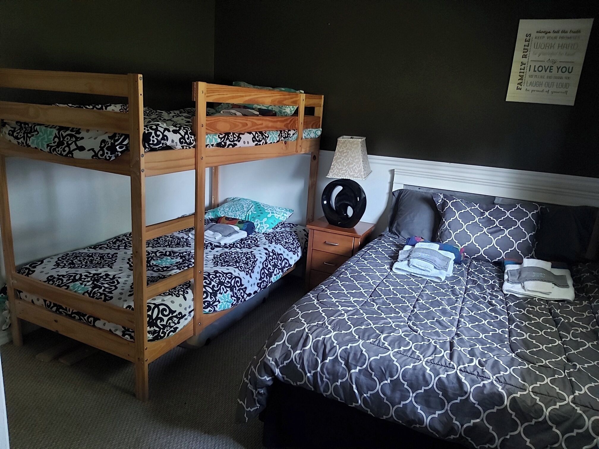 Private guest suite on Acreage between Gull Lake & Sylvan Lake