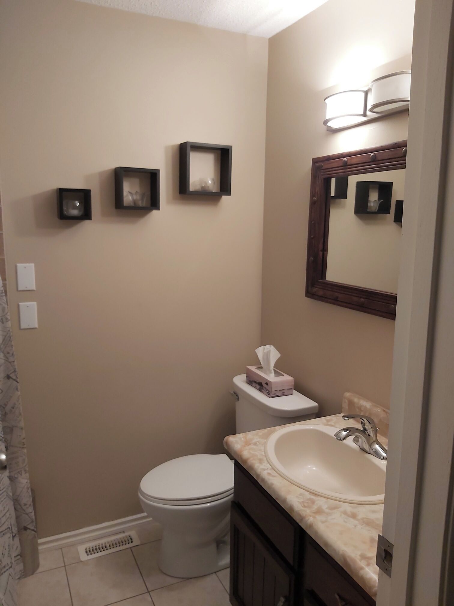 Private guest suite on Acreage between Gull Lake & Sylvan Lake