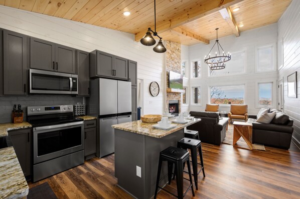 Fridge, microwave, oven, stovetop - NEW! Modern, Lux, Entertainment Deck, 3 Fireplaces, GSMNP (Sevierville)