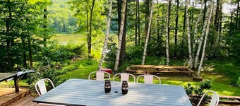 Lakefront Serenity in the Catskills near All Star Village