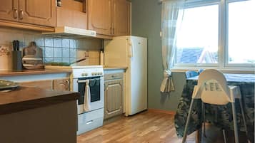 Køleskab, ovn, kogeplade, opvaskemaskine