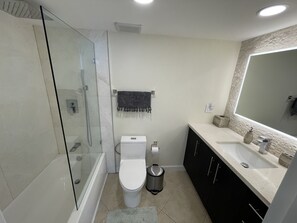 Badewanne, Bidet
