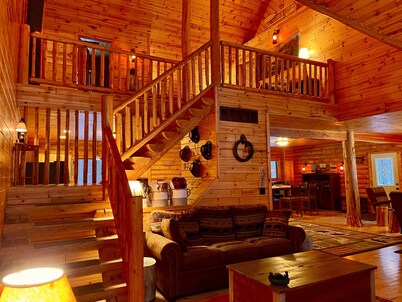 Enchanting serenity, fun, nature & spaciousness.