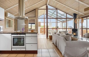 Interior - Amazing home in Sjølund with WiFi (Sjølund)