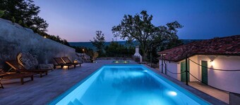 Gorgeous home in Buzet