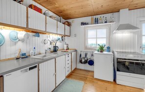 Refrigerador y parrilla de estufa