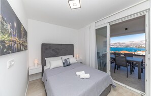 2 soverom, strykejern/-brett, reiseseng for barn og wi-fi (inkludert)