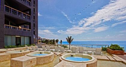 ZUANA BEACH RESORT Suite in Caribbean Sea