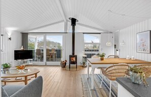 Dining - Nice home in Hejls with WiFi (Hejls)