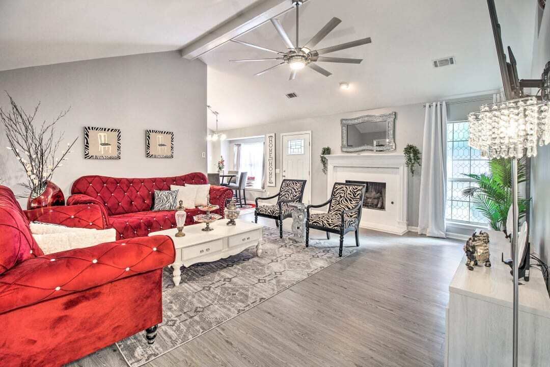 LUXURY GETAWAY, 4 BR, 2.5 BATH, NEAR FT. STEWART