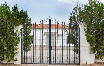 Lovely home in Arahal (sevilla)