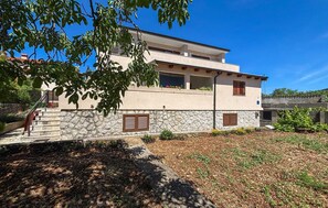 Exterior - Lovely apartment in Cres with WiFi (Cres)