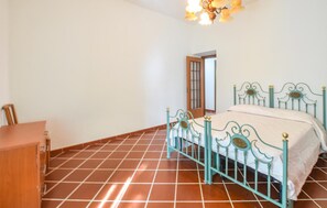 2 soverom, wi-fi (inkludert) og sengetøy