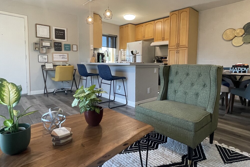 Lovely Two Bedroom Condo