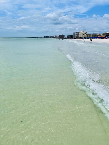 Caloosa Palms-Villa with Pool Spa Game Room. Centrally Located to Naples Beaches