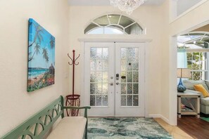Interior - Caloosa Palms-Villa with Pool Spa Game Room. Centrally Located to Naples Beaches (Fort Myers)