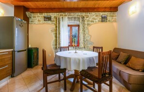Interior - 3 bedroom gorgeous home in Mandalencici (Mandalencici)