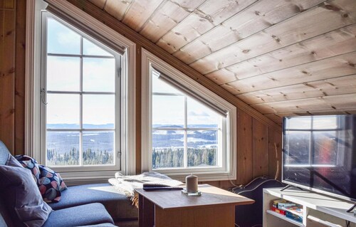 Schönes Haus in Mesnali mit WLAN