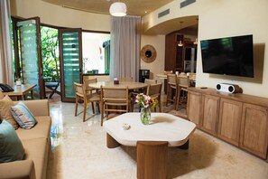 Dining - Penthouse - Jacuzzi - BEACH CLUB -Heated Pool, Jacuzzi, Spa, Gym  7 (Playa del Carmen)
