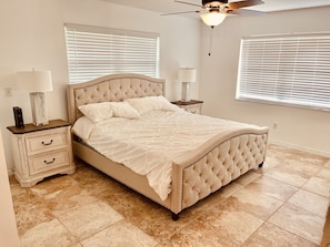 3 bedrooms, iron/ironing board, free WiFi, bed sheets