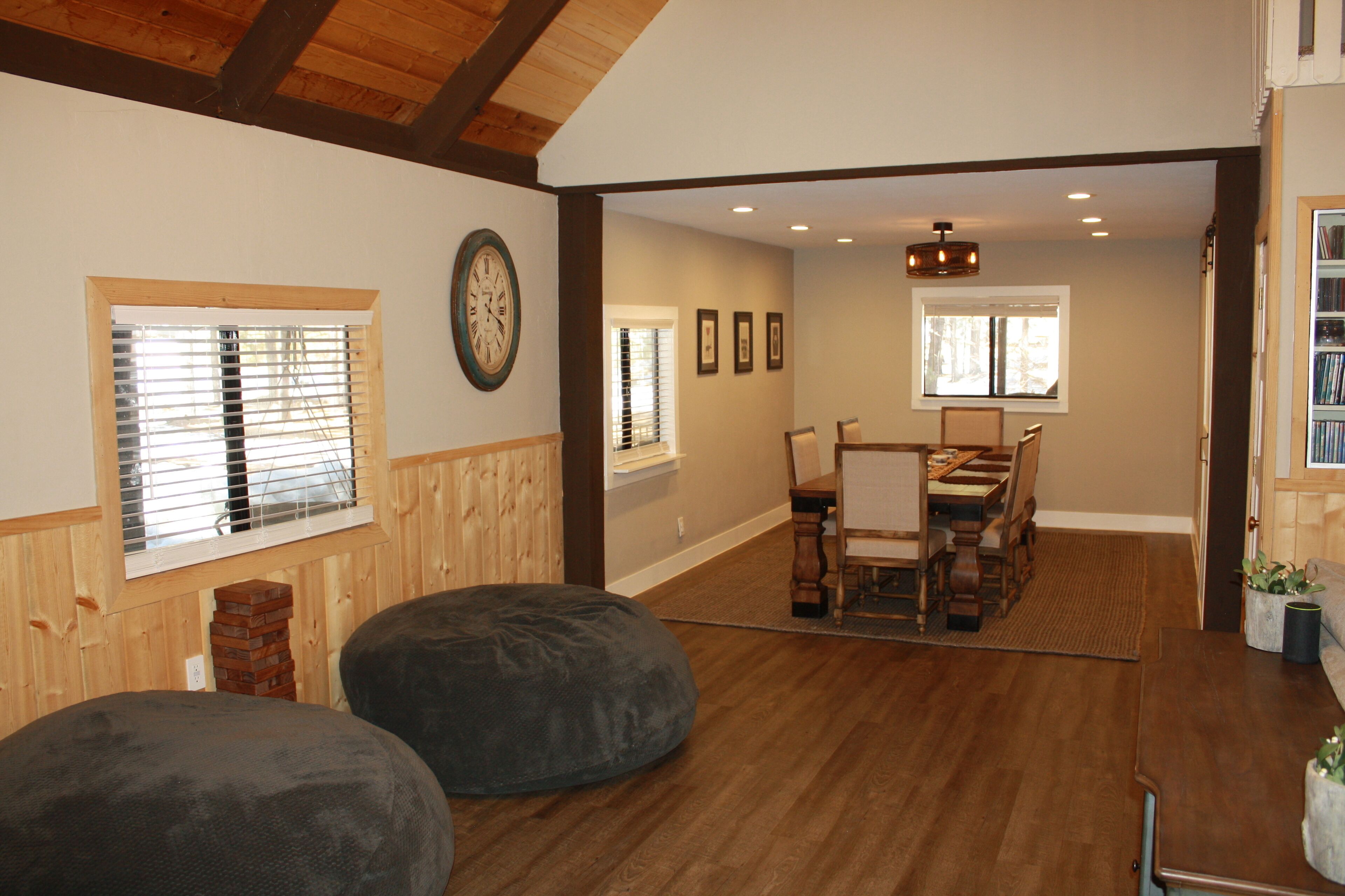 Cabin Retreat in Forest Lakes ... 2 hours from the Valley