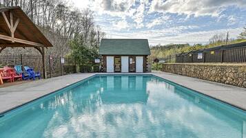 Udendørs pool