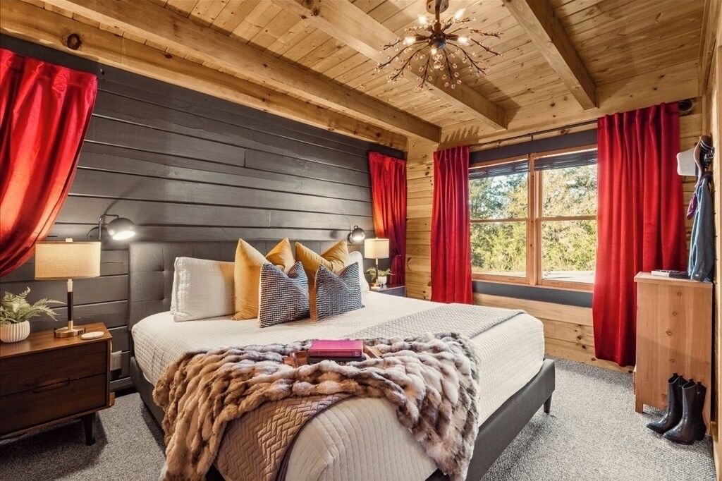 3 soverom, strykejern/-brett, wi-fi (inkludert) og sengetøy