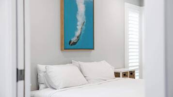 4 bedrooms, iron/ironing board, travel cot, WiFi