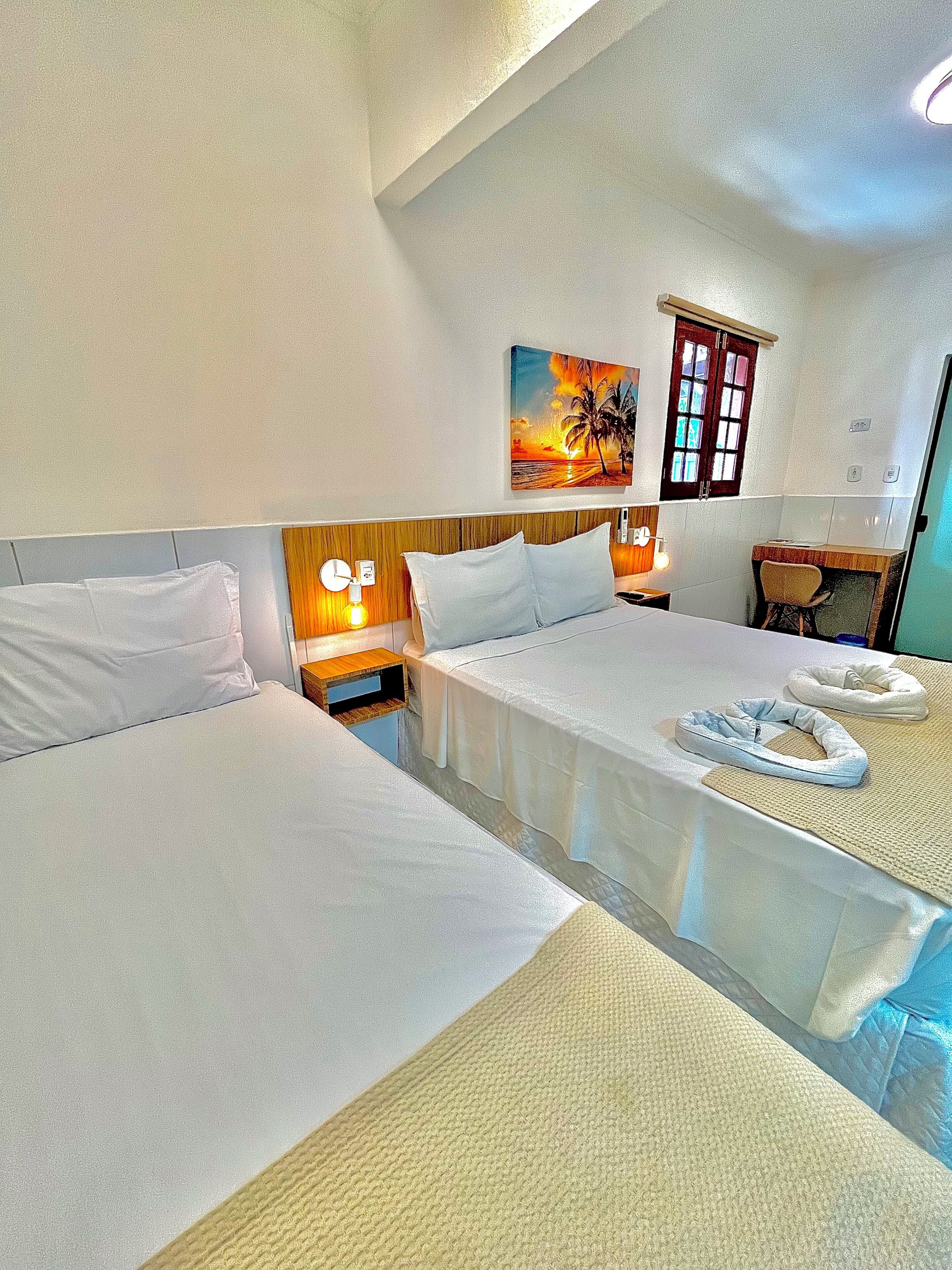 패밀리 트리플룸 | 책상, 노트북 작업 공간, 암막 커튼, 다리미/다리미판