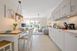 未分类图片，第 4 张，共 16 张，按钮