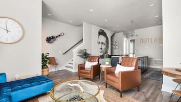 Smart TV, books, music library, stereo