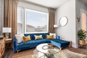 Smart TV, books, music library, stereo