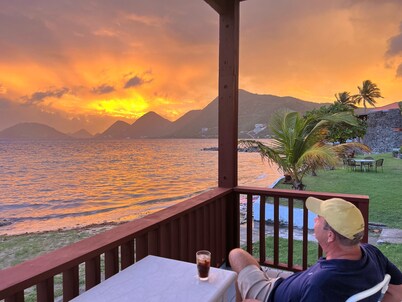 Fort Recovery Beachfront Villa and Suites Hotel luxury 1BR