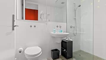 Apartment | Bathroom