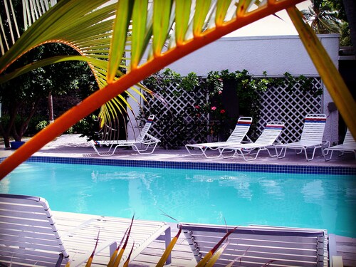 Fort Recovery Beachfront Villa and Suites Hotel 2BR