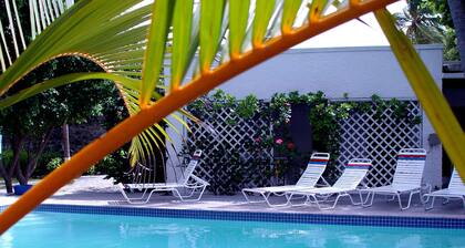 Fort Recovery Beachfront Villa and Suites Hotel luxury 2BR