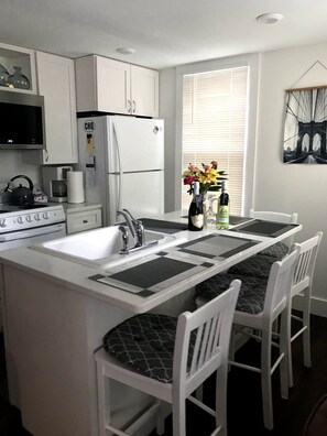 Microwave, oven, stovetop, dishwasher